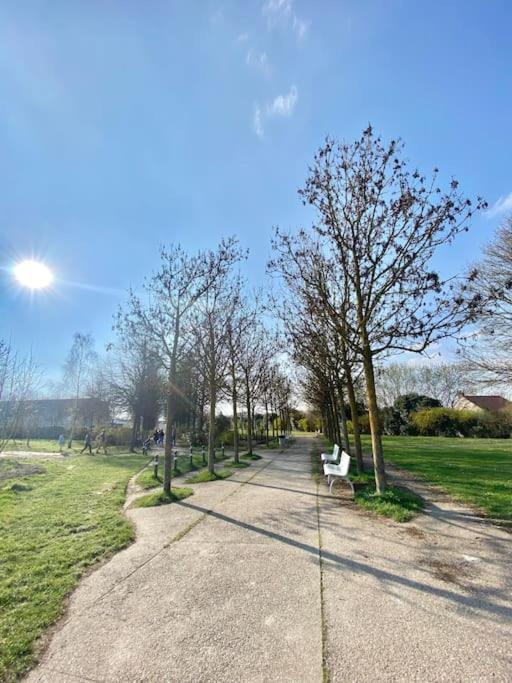 Le Domaine Reserve , Parking Et Ecrin De Verdure Amiens Ngoại thất bức ảnh